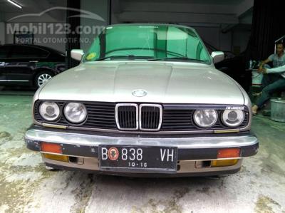 1989 - BMW 318i