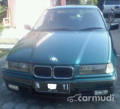 1996 BMW 318i