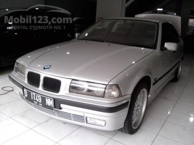 1996 - BMW 318i