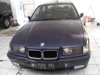 1996 - BMW 320i E36 2.0 Sedan