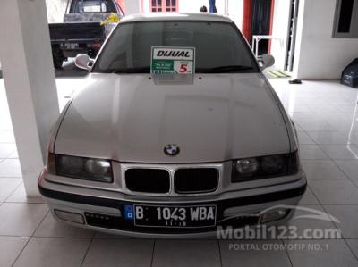 1996 - BMW 323i