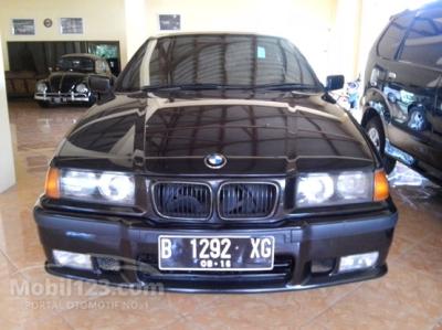 1996 - BMW 323i E36 2.5