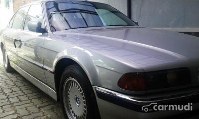 1996 BMW 730iL