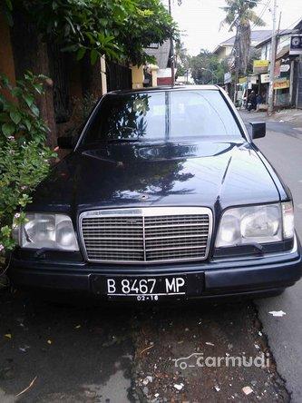 1996 Mercedes-Benz E220 masterpiece