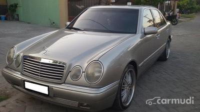 1996 Mercedes-Benz E320 CBU