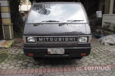 1999 Mitsubishi L300 Pick Up