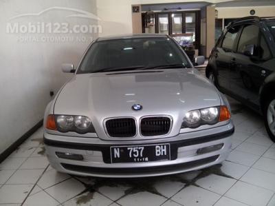 2000 - BMW 318i E46 1.9