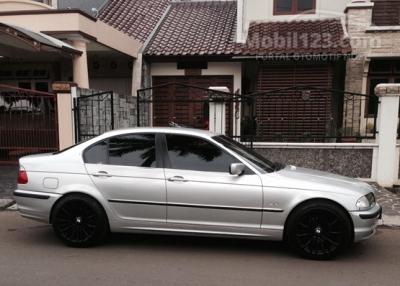 2000 BMW 323i 2.5 E46 2.5 Sedan