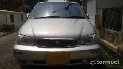 2000 Kia Carnival GLS