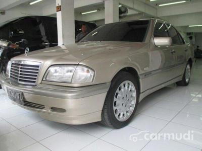 2001 Mercedes-Benz C230