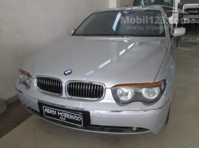 2002 BMW 735Li Sedan