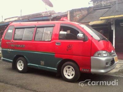 2002 Daihatsu Espass mini bus (angkot)