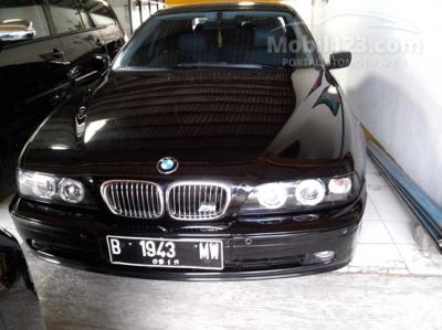 2003 - BMW 530i