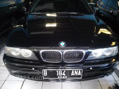 2004 - BMW 520i