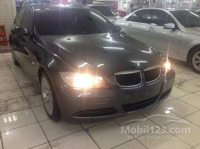 2005 BMW 320i 2.0 E90 2.0L Sedan