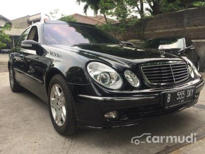 2005 Mercedes-Benz E240 E 240 Panoramic Full Option,2Tv&Telp,Power Back Door,Key Less