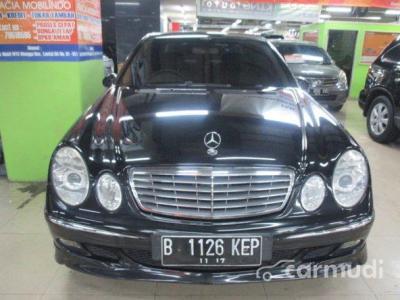 2005 Mercedes-Benz E260