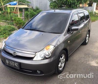 2006 Honda Stream LE