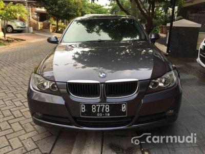 2008 BMW 320i bisnis