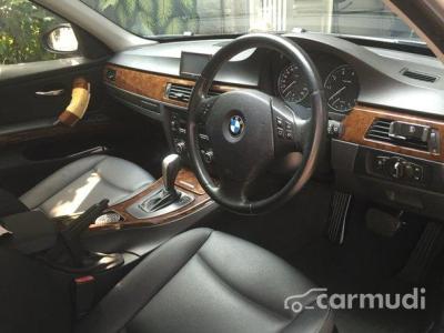 2008 BMW 320i lifestyle