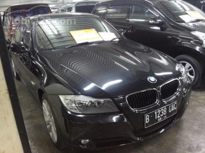 2010 - BMW 320i