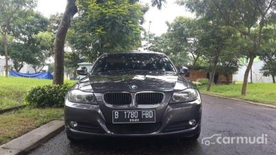 2010 BMW 320i triptonic