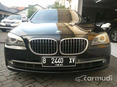 2010 BMW 750Li V8