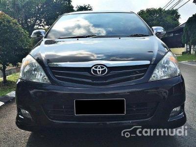 2010 Toyota Kijang Innova E MT Low KM