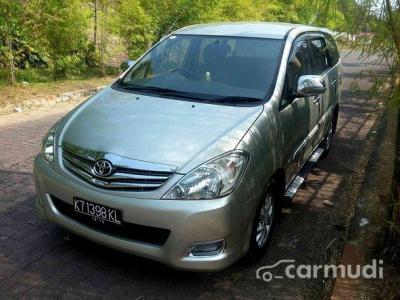 2010 Toyota Kijang Tipe G