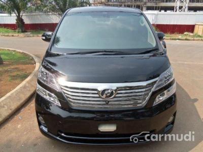 2011 Toyota Vellfire