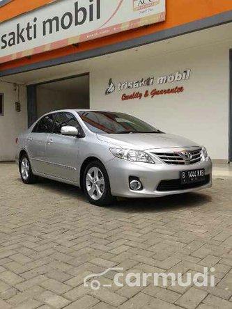 2012 Daihatsu Altis E