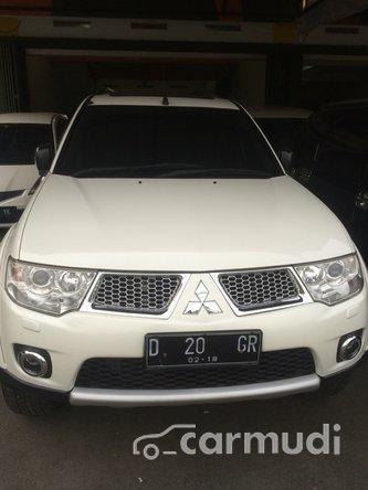 2012 Mitsubishi Pajero Sport Dakkar. 4 x 2