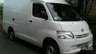 2013 Daihatsu Gran Max Food Truck