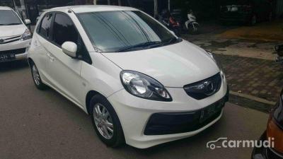 2013 Honda Brio E - CBU build up