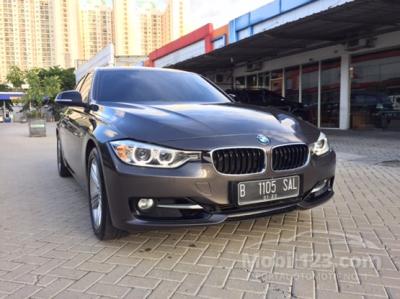 2014 BMW 320i 2.0 Sport