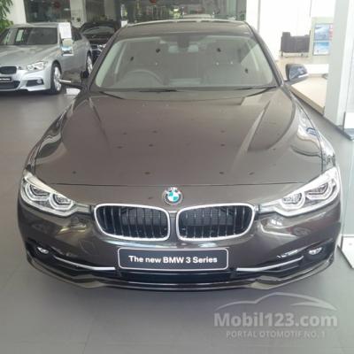 2015 BMW 320i Sport Facelift