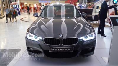 2015 BMW 328i 2.0 Sport Sedan