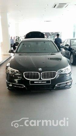 2015 BMW 520i