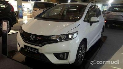 2015 Honda Jazz Rs mt