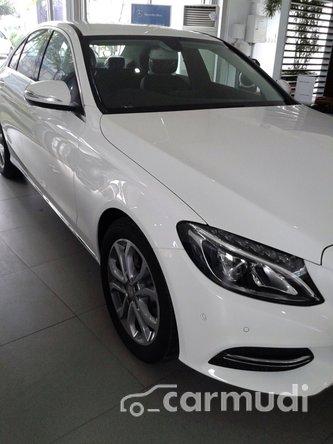 2015 Mercedes-Benz C200 AVA