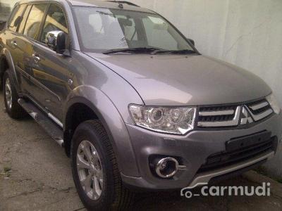 2015 Mitsubishi Pajero Sport EXCEED Dakar 2.5cc Diesel A/T 4X2