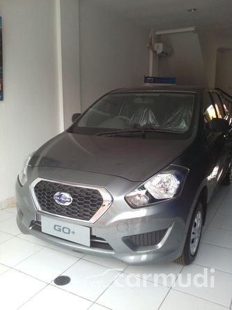 2015 Nissan Datsun go +