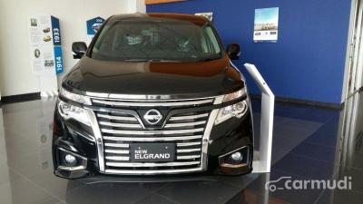 2015 Nissan Elgrand highway star