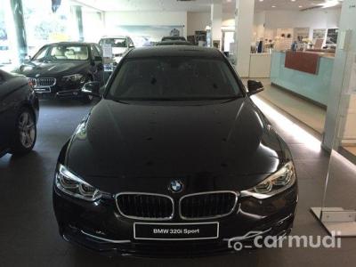 2016 BMW 320i Sport