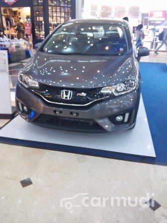 2016 Honda Jazz RS TDP 40 Juta Net dan cicilan 4 Jutaan