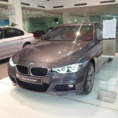 BMW 330i LCI M Sport NIK 2015