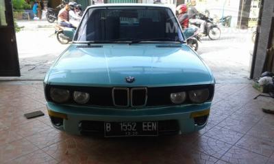 BMW E28 520i