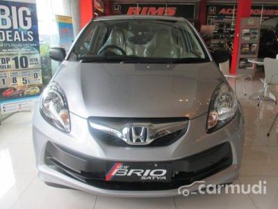 Honda Brio Satya 2016