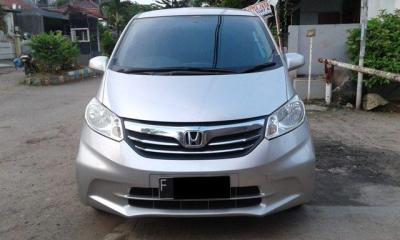 Honda Freed Type SD A/T 2012