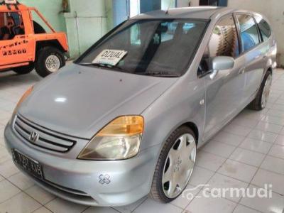 Honda Stream 2000